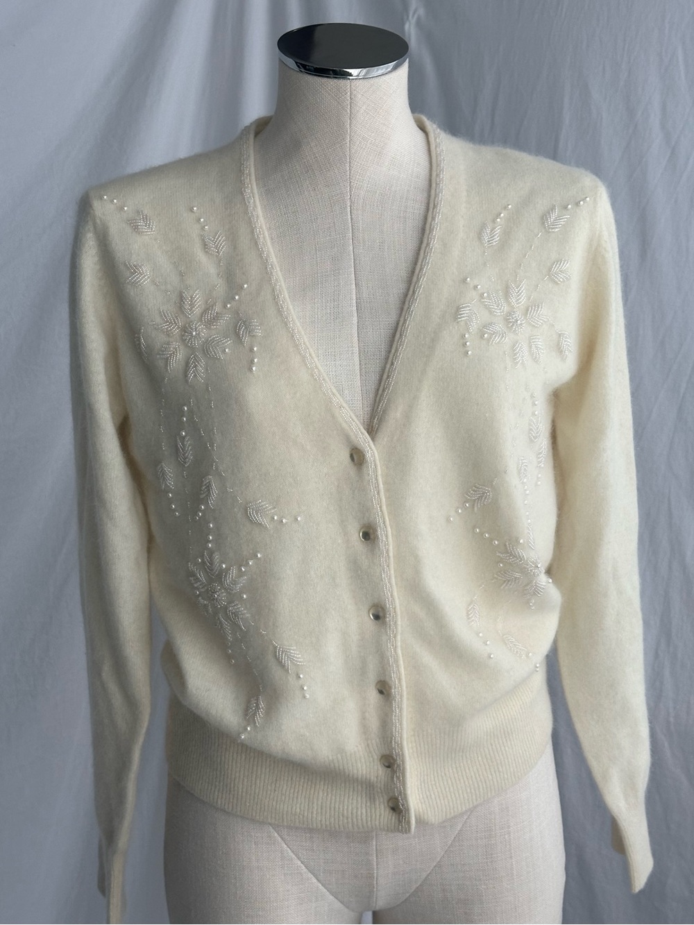 Vintage 90s Lambswool + Angora Pearl Beaded Snowflake Cardigan Sweater | Size M
